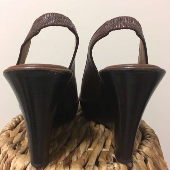 Cole Haan Brown sling-back wedges! 💥 - Picture 4 of 7